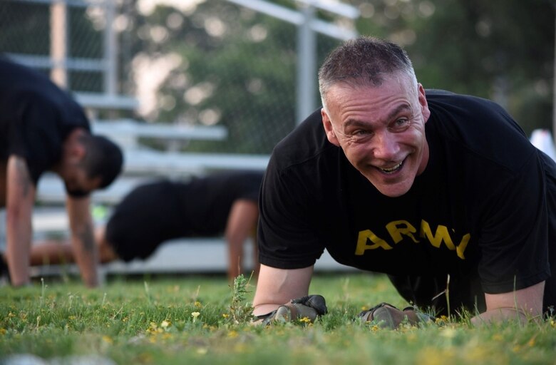 Army plank online exercise